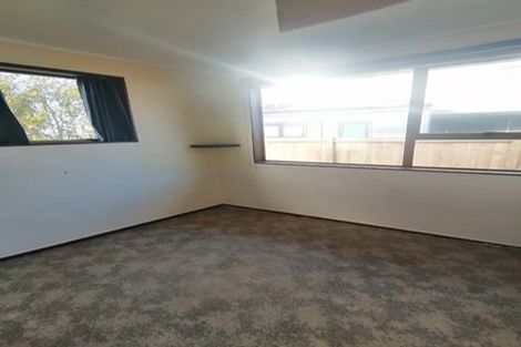 Photo of property in 41 Ranui Avenue, Ranui, Auckland, 0612