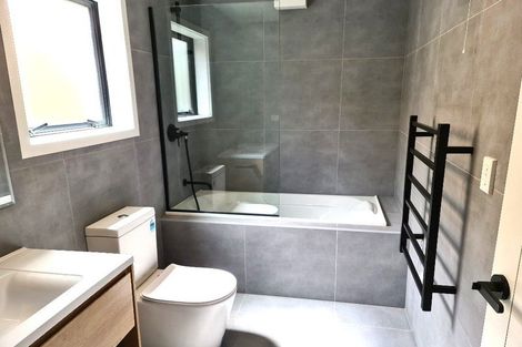 Photo of property in 34a Weldene Avenue, Glenfield, Auckland, 0629