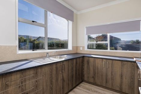 Photo of property in 9 George Street, Waimate, 7924