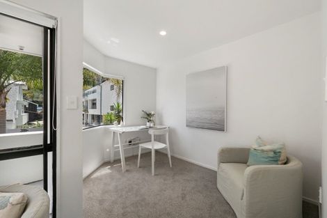 Photo of property in 3 The Mall, Mount Maunganui, 3116