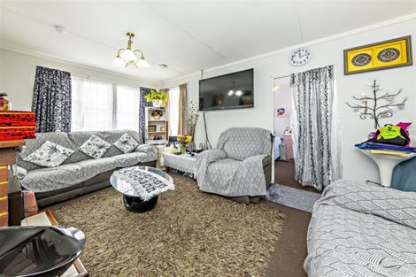 Photo of property in 1/16 Avis Avenue, Papatoetoe, Auckland, 2025