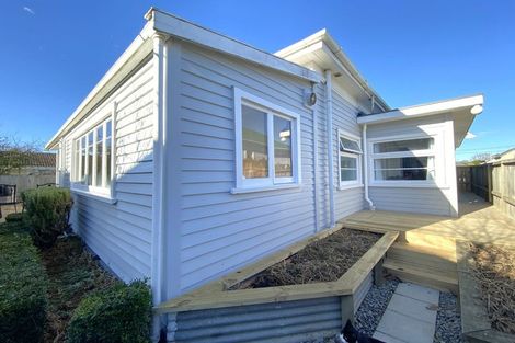 Photo of property in 41 Gresford Street, Edgeware, Christchurch, 8013