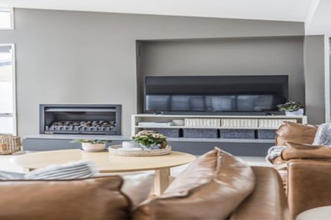 Photo of property in 14 Boardwalk Lane, Seatoun, Wellington, 6022