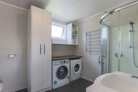 Photo of property in 19 Richmond Street, Inglewood, 4330