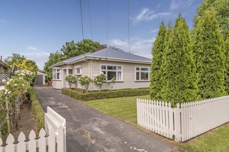 Photo of property in 8 Nairn Street, Spreydon, Christchurch, 8024