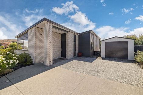 Photo of property in 17 Guano Crescent, Cromwell, 9310