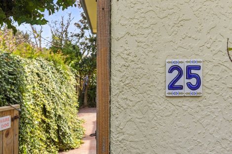 Photo of property in 25 Weka Road, Raumati Beach, Paraparaumu, 5032