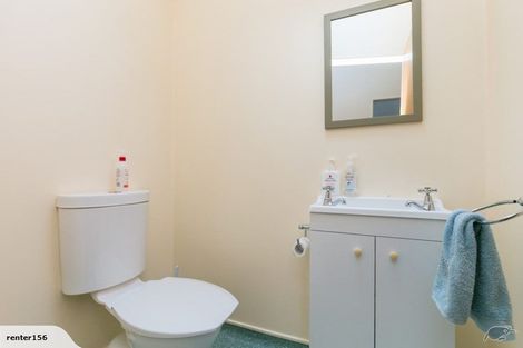 Photo of property in 1 Oak Grove, Mount Cook, Wellington, 6011