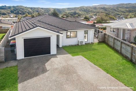 Photo of property in 13 Henrietta Maxwell Grove, Wainuiomata, Lower Hutt, 5014