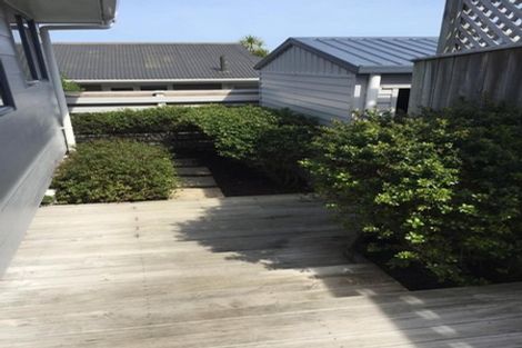 Photo of property in 245a Mitchell Street, Brooklyn, Wellington, 6021