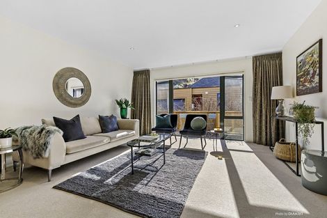 Photo of property in 7 Futuna Close, Karori, Wellington, 6012