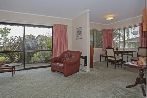 Photo of property in 2 Moehau Street, Te Puke, 3119