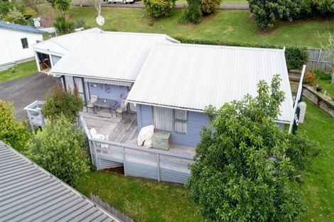 Photo of property in 124 Isabel Street, Whangamata, 3620