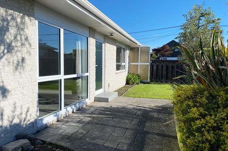 Photo of property in 2/490 Barbadoes Street, Edgeware, Christchurch, 8013