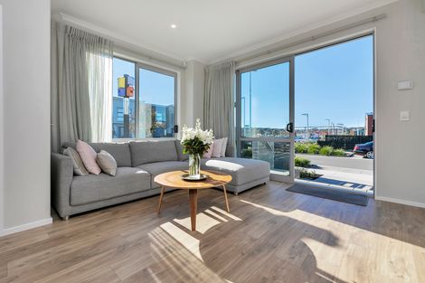 Photo of property in 30 Oioi Road, Hobsonville, Auckland, 0616