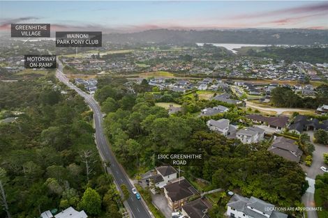 Photo of property in 180c Greenhithe Road, Greenhithe, Auckland, 0632