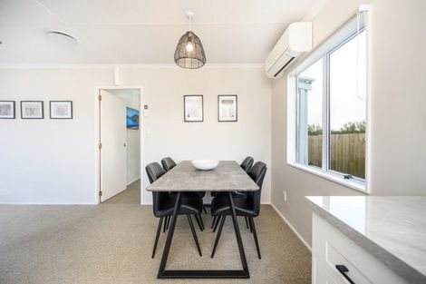 Photo of property in 56a Newton Place, Westbrook, Palmerston North, 4412