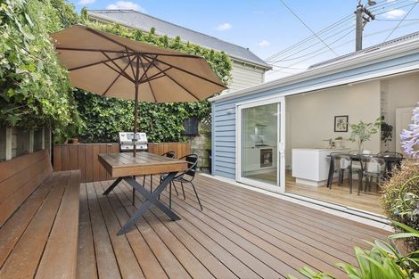 Photo of property in 20 Wallace Street, Mount Cook, Wellington, 6021