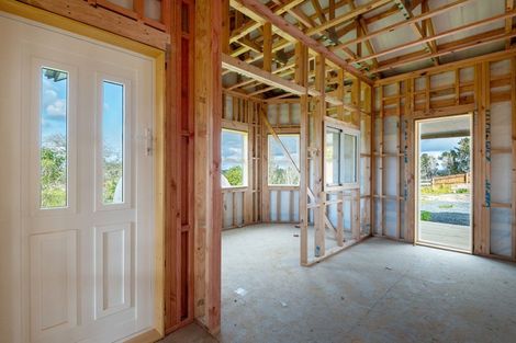 Photo of property in 90 Upper Orewa Road, Wainui, Silverdale, 0992