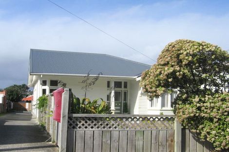 Photo of property in 67a Freyberg Street, Lyall Bay, Wellington, 6022