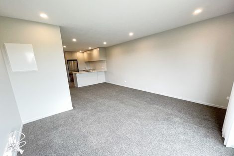 Photo of property in 49b Hatherlow Street, Glenfield, Auckland, 0629