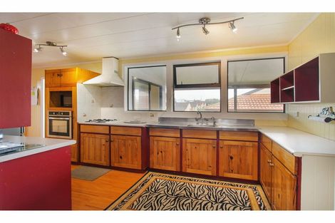 Photo of property in 33 Metcalfe Road, Ranui, Auckland, 0612