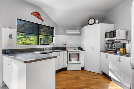 Photo of property in 28 Clovelly Street, Atawhai, Nelson, 7010