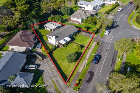 Photo of property in 42 Ennis Avenue, Pakuranga Heights, Auckland, 2010