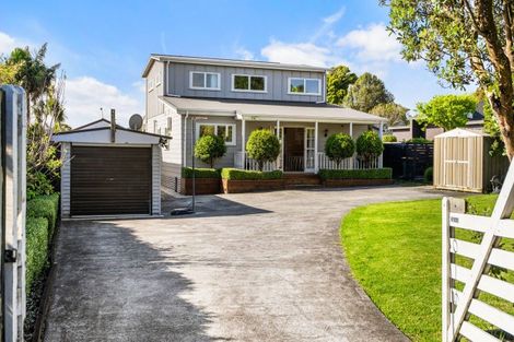 Photo of property in 25 Stevenson Road, Clarks Beach, 2122