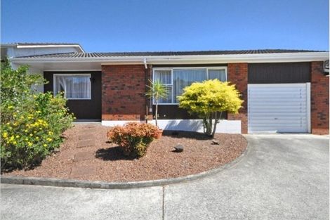 Photo of property in 67 Titirangi Road, New Lynn, Auckland, 0600