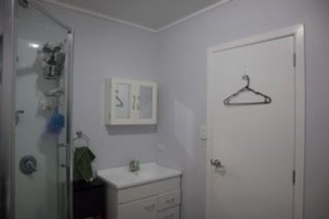 Photo of property in 12 Holt Avenue, Torbay, Auckland, 0630