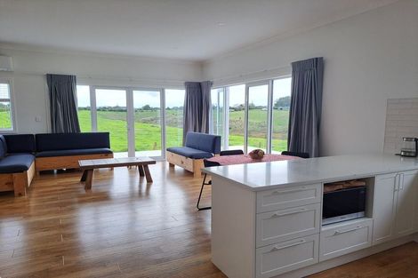 Photo of property in 49 Elbow Road, Aka Aka, Pukekohe, 2678