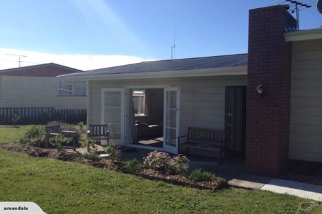 Photo of property in 39 Kaiwaka Road, Waiuku, 2123