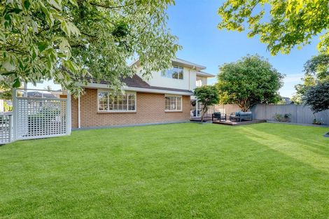 Photo of property in 10 Mt Blanc Place, Northpark, Auckland, 2013