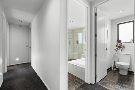 Photo of property in 1 Sterling Drive, Prebbleton, 7604