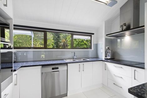 Photo of property in 194 Skyhigh Road, Hunua, Papakura, 2583