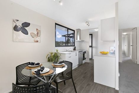 Photo of property in 1/235 Glengarry Road, Glen Eden, Auckland, 0602