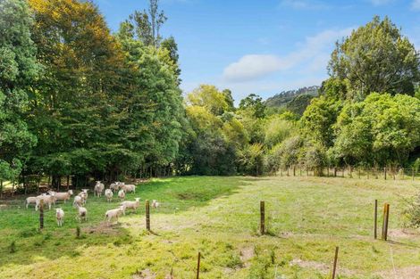 Photo of property in 332 Kuku East Road, Kuku, Manakau, 5570