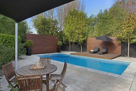 Photo of property in 17 Taunton Green, Papanui, Christchurch, 8052