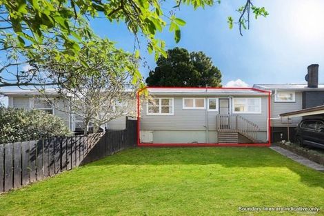 Photo of property in 2/14 Ozich Avenue, Te Atatu South, Auckland, 0610