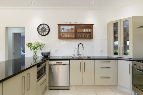 Photo of property in 21 Excelsa Place, Papamoa Beach, Papamoa, 3118