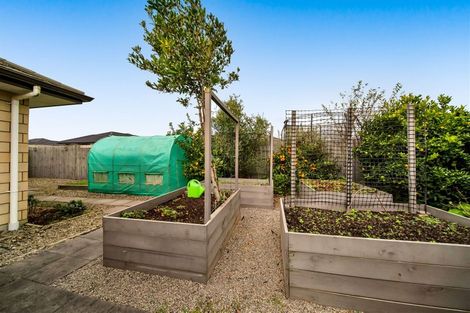 Photo of property in 14 Rawiri Drive, Bell Block, New Plymouth, 4312