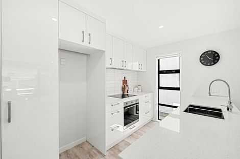 Photo of property in 90a Cambridge Terrace, Waterloo, Lower Hutt, 5011