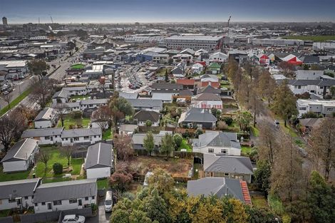 Photo of property in 19 Defoe Place, Waltham, Christchurch, 8023