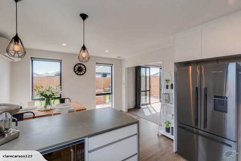 Photo of property in 14 Wandle Street, Marshland, Christchurch, 8083