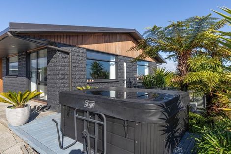 Photo of property in 40 Bonar Drive, Hokitika, 7810