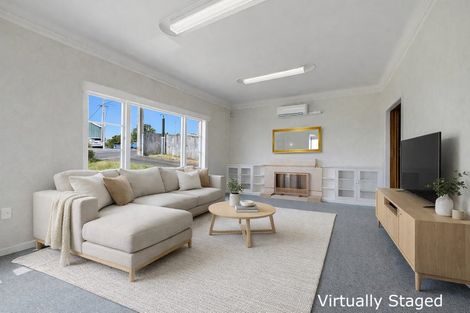 Photo of property in 24 Birkdale Road, Birkdale, Auckland, 0626