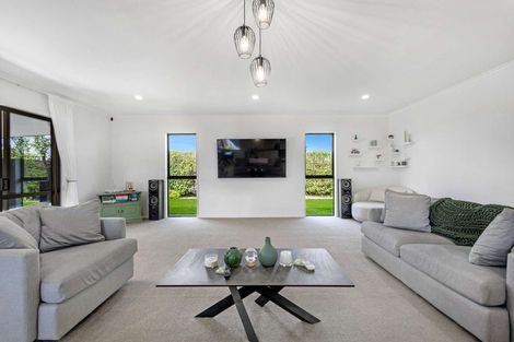 Photo of property in 3 Waitaha Place, Clive, 4102