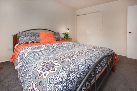 Photo of property in 5 Garboard Lane, Whitby, Porirua, 5024