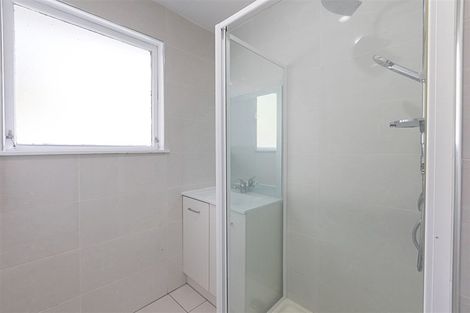Photo of property in 25 Hewlett Road, Massey, Auckland, 0614